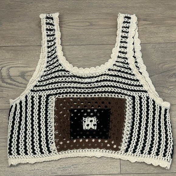 Cotton On Crochet Cropped Tank Top - Black, White, Brown - Picture 3 of 4